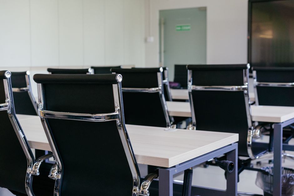 Besprechungsraum bei Falk und Partner